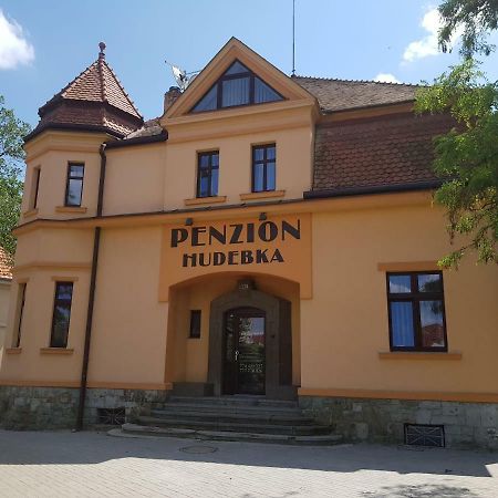 Penzion Hudebka Louny Exterior foto