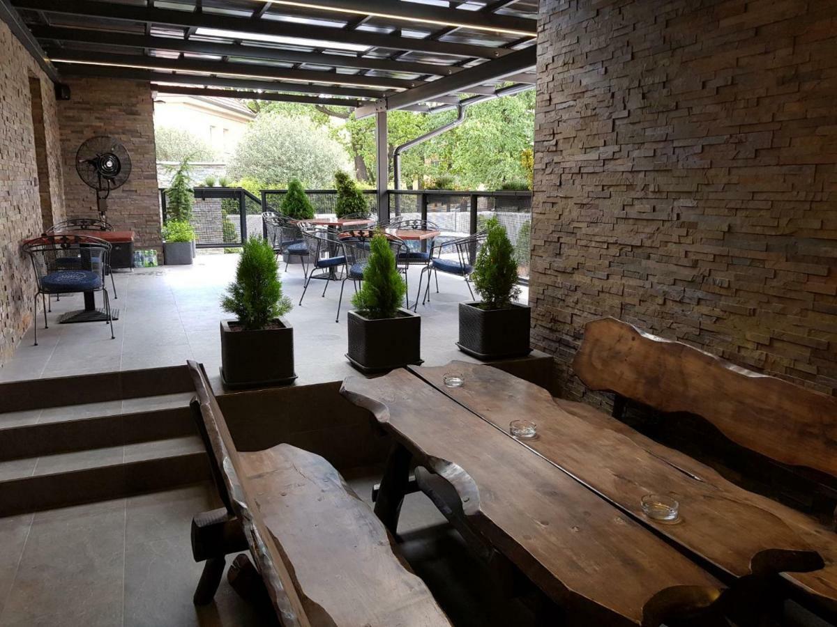 Penzion Hudebka Louny Exterior foto